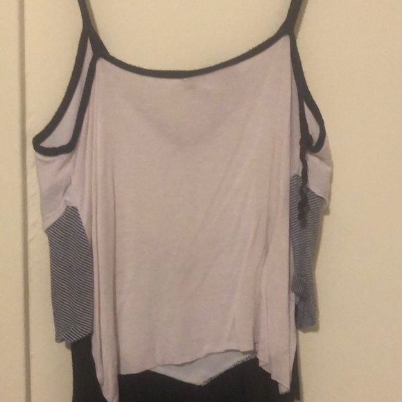 Layered Blouse - Picture 5 of 5